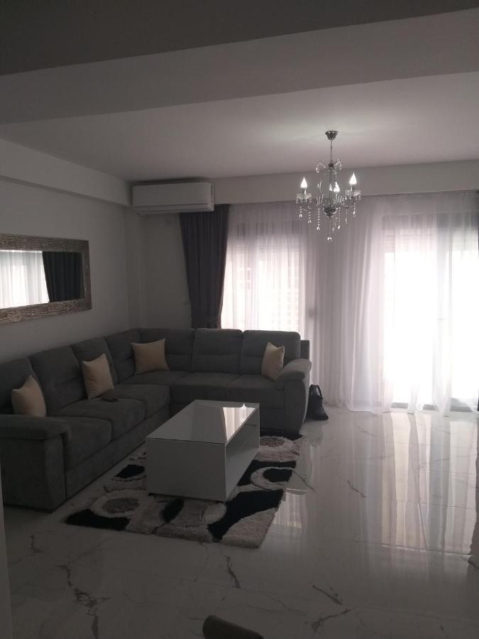 Ata Apartmani. Petrovac Buitenkant foto